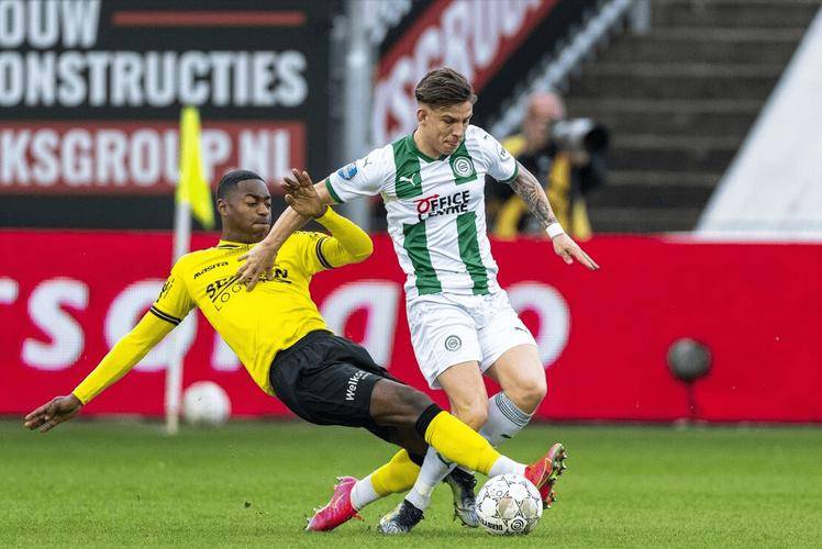 利曾让外界 利曾让外界