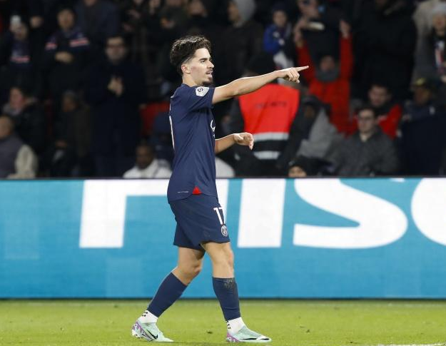 队用坚韧和 队用坚韧和