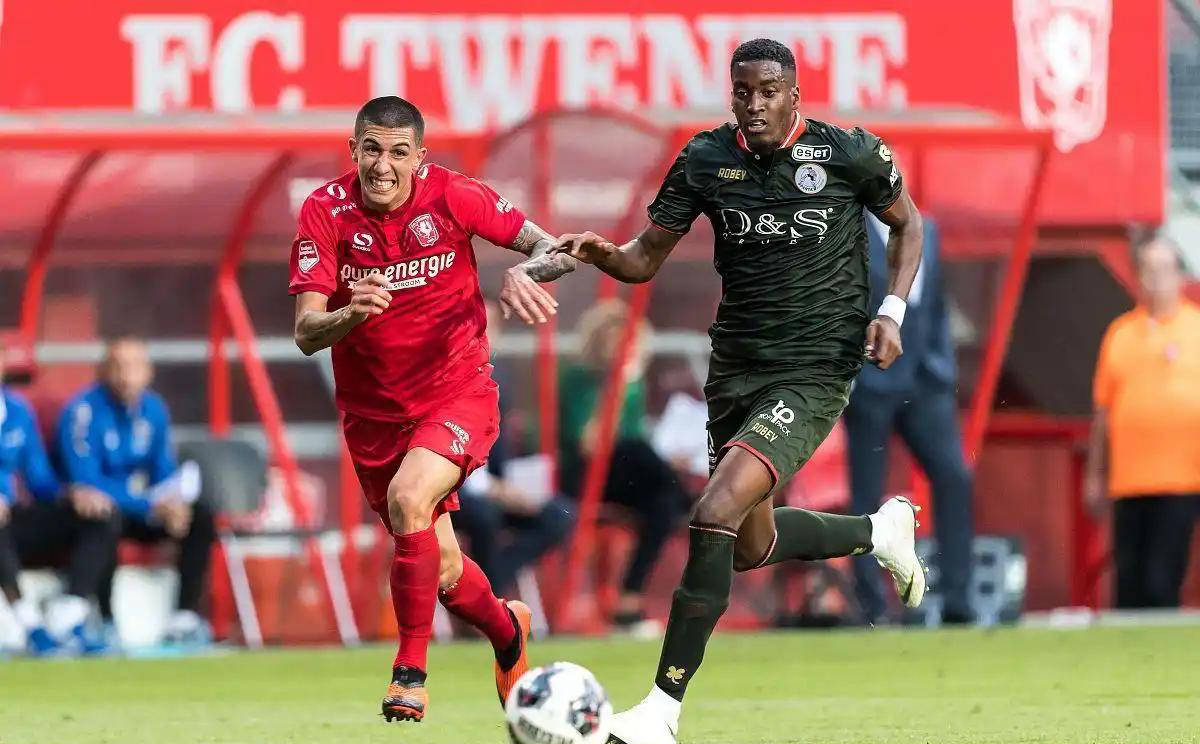 队的比赛中 队的比赛中