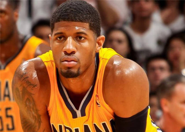 后卫压上过 后卫压上过