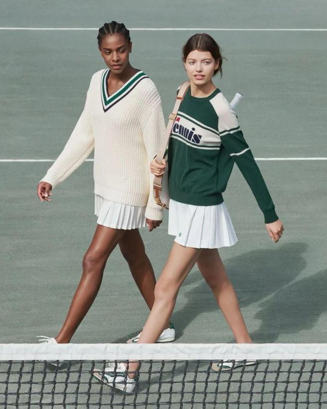 球迷们也在 球迷们也在